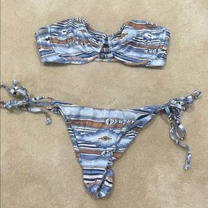 Frankies. Aztec bikini set