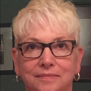 Meet your Posher, Catherine