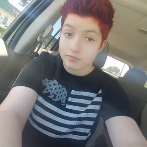 Meet your Posher, Kaitlyn