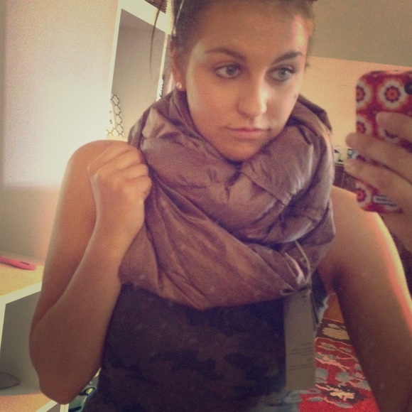 Warm outdoor goose down infinity scarf