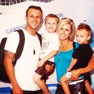 Meet your Posher, Ally