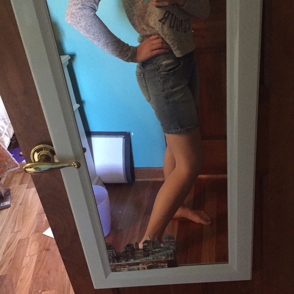 Shorts - Picture 4 of 4