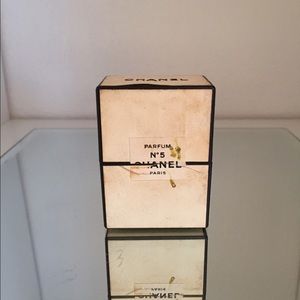 Chanel number 5 perfume
