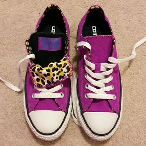Fuchsia Converse