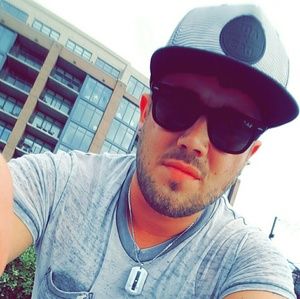 Meet your Posher, Spencer