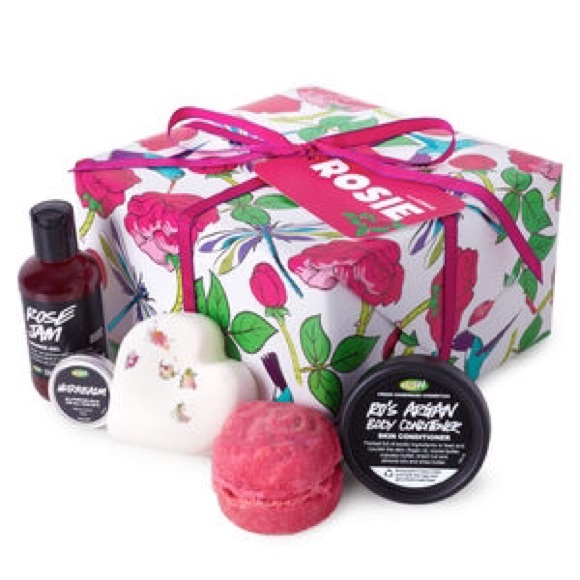 Lush 'Rosie' gift box