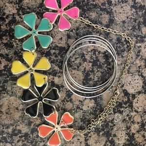 Jewelry bundle. Necklace and bangle bracelets