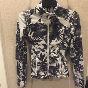 Lululemon zip up