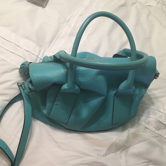 Kate Spade hand bag with body strap - Picture 4 of 4