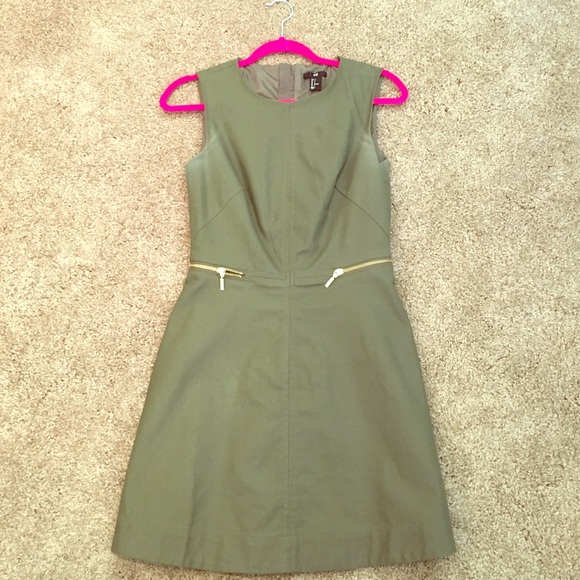 H&M army green day dress.