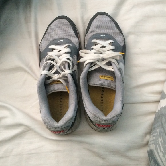 Nike AirMaxes