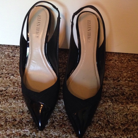 Ellen Tracy cute, low heeled black shoes.