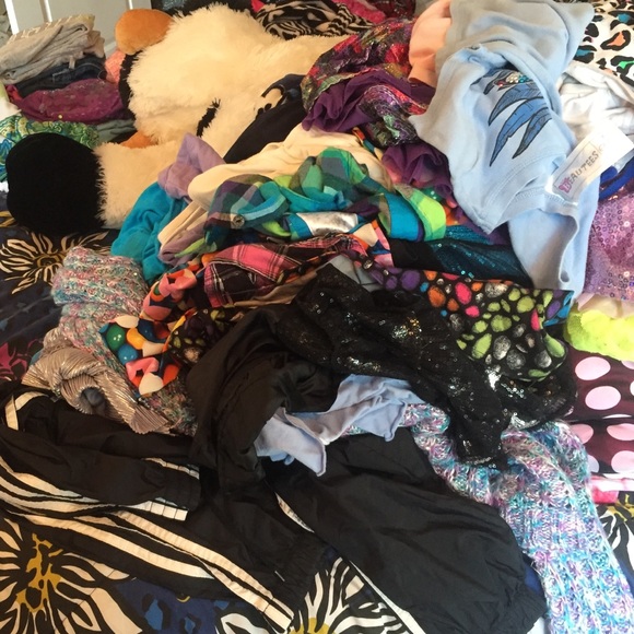 Clothes I have to add - Picture 1 of 4