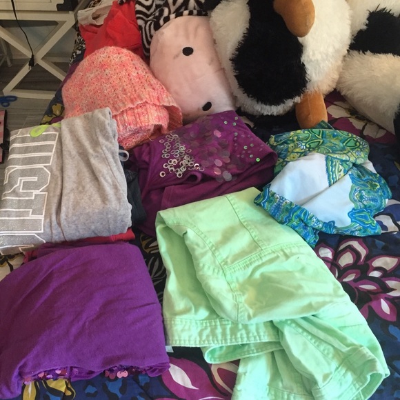 Clothes I have to add - Picture 4 of 4