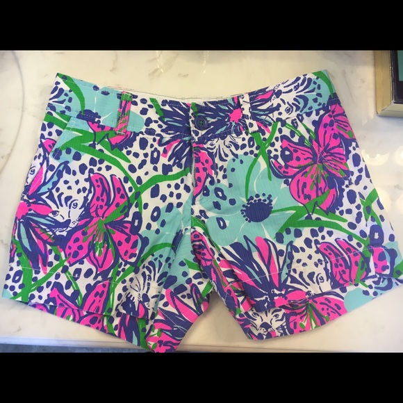 Lilly Pulitzer Callahan shorts size 2