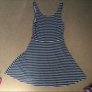 American eagle dress w cross back