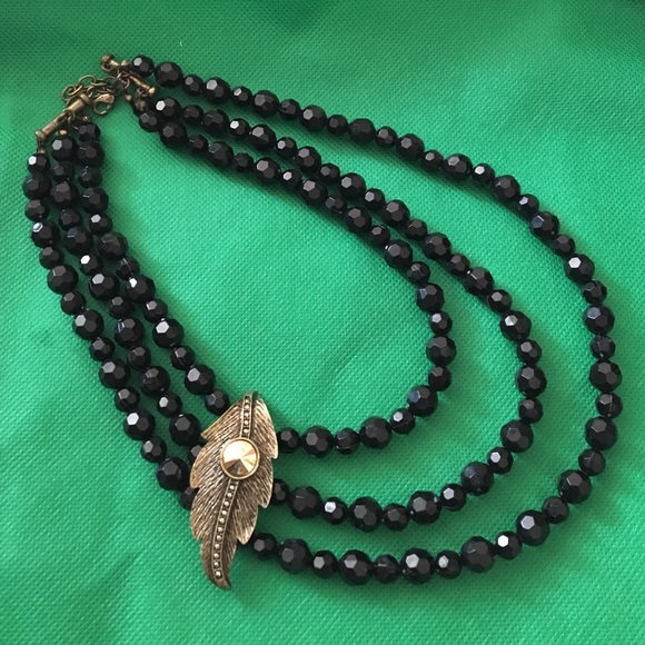 Beautiful 3 strand necklace from Avon's Mark.