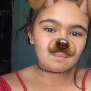 Meet your Posher, Elisa