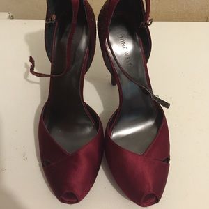 Wine Glitter Nine West Stilletto Peep Toe