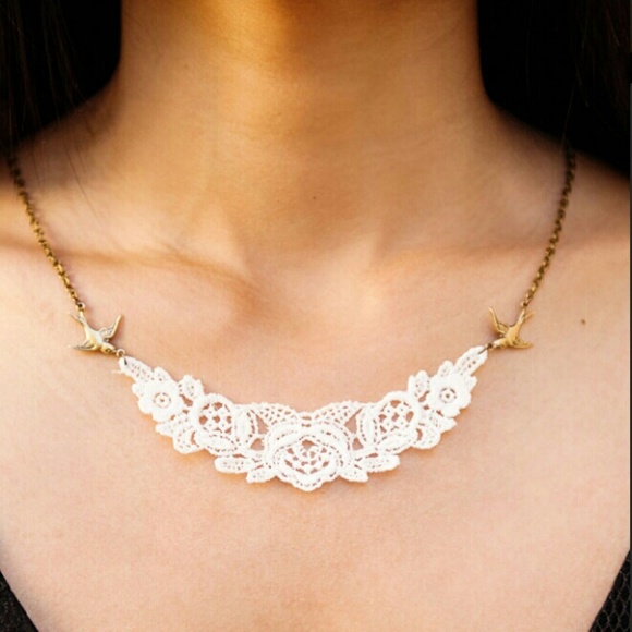Handmade Swallow and Lace Bib Necklace - Picture 2 of 2