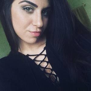 Meet your Posher, Alexandra