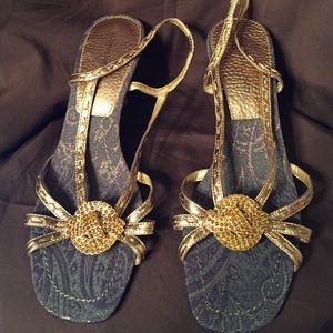 BANDOLINO HEELS SIZE 7.5