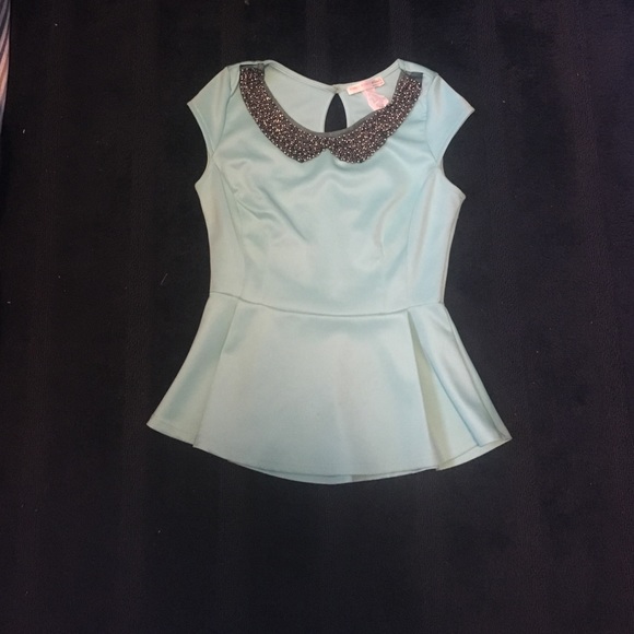 Adorable A'gaci sea foam green peplum top