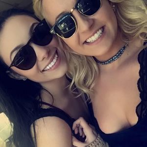 Meet your Posher, Marisa