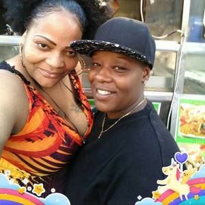 Meet your Posher, Nickeya