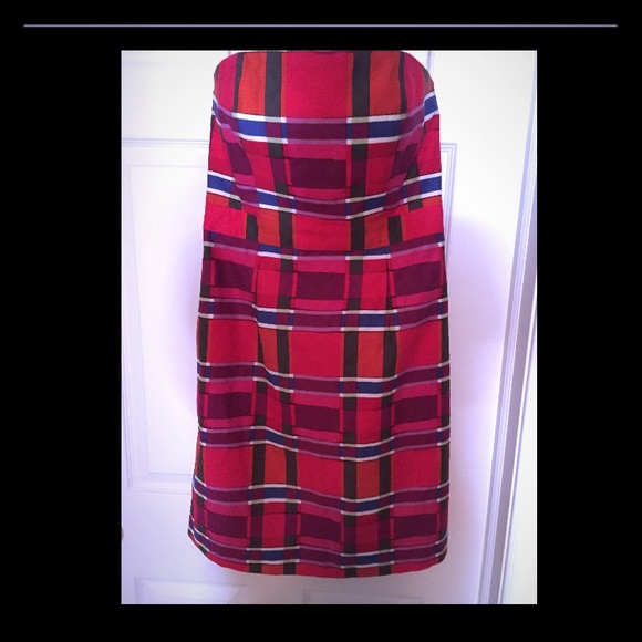 Banana republic strapless dress with pockets!