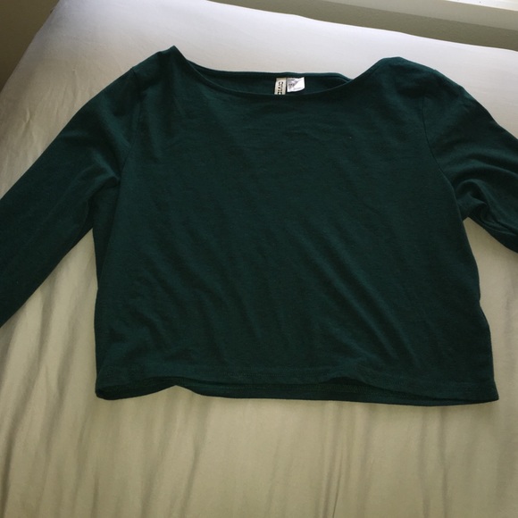 H&M green long sleeve crop top