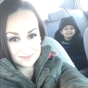 Meet your Posher, Marissa