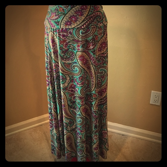 Maxi with color!
