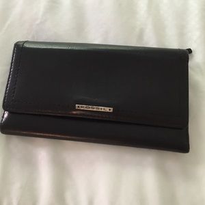 Black Fossil wallet