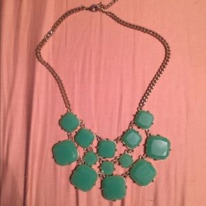 Green stoned necklace