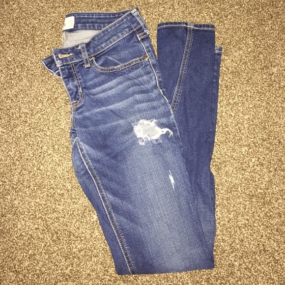 Dark washed hollister pants