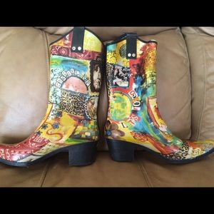 Giddy Up Bops by Beehive Cowgirl Rain Boots