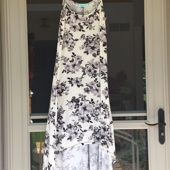 😍July 4th SALE💕floral  hi low dress - Picture 2 of 4