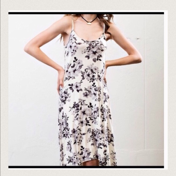 😍July 4th SALE💕floral  hi low dress - Picture 3 of 4