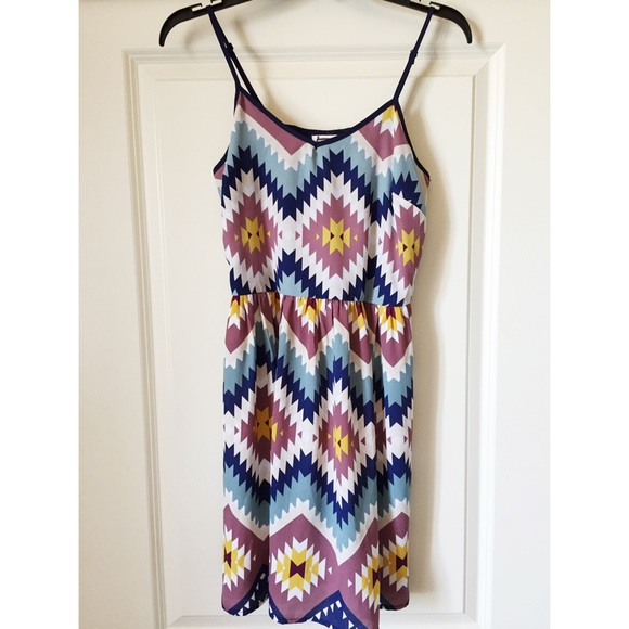 Dresses & Skirts - ✨chevron print multicolored dress✨