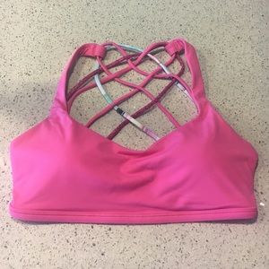 Lululemon free to be bra
