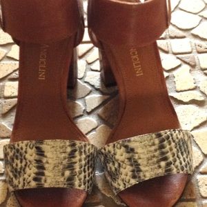 Enzo Angiolini sandals