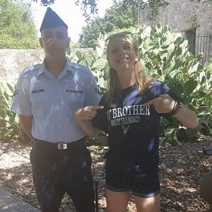 Meet your Posher, Alisha