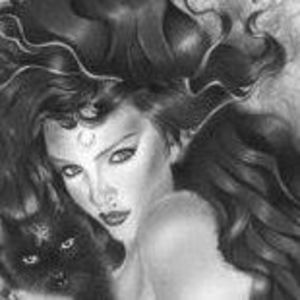 Meet your Posher, Lina