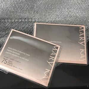Mary Kay beauty blotters oil absorbing tissues.