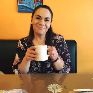 Meet your Posher, Becky