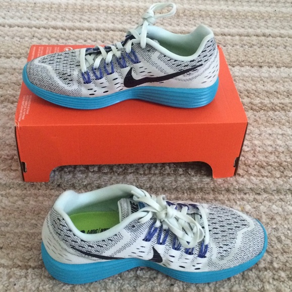 🚫SOLD🚫Nike LunarTempo Shoes