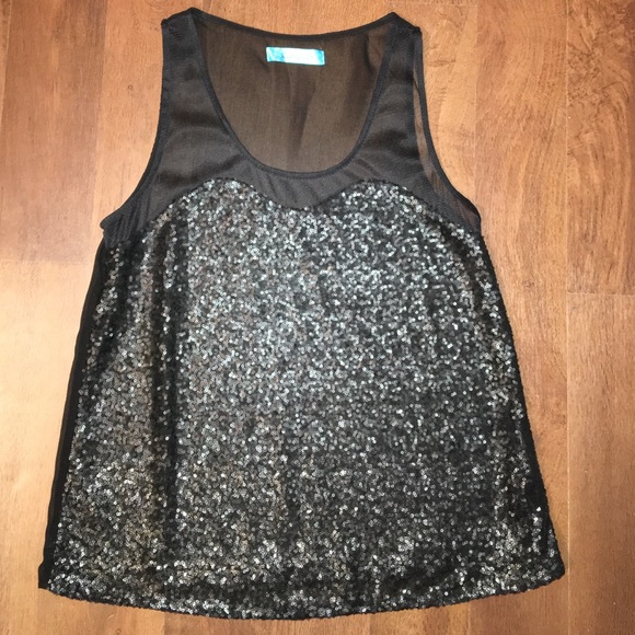 Black sequined top!
