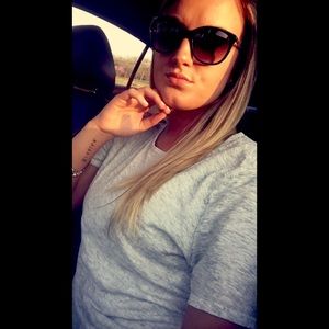 Meet your Posher, Cheyanne