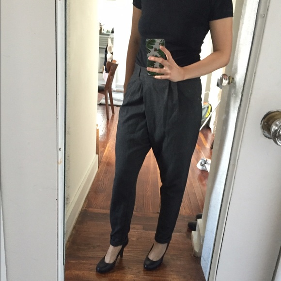 Cropped wool gray urban outfitters pants in size 0